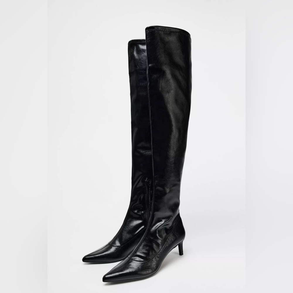 ZARA- kitten heel knee-high boots